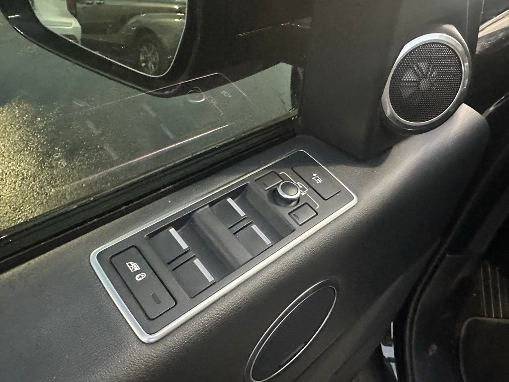 2017 Land Rover Range Rover 5.0L V8 Supercharged LWB