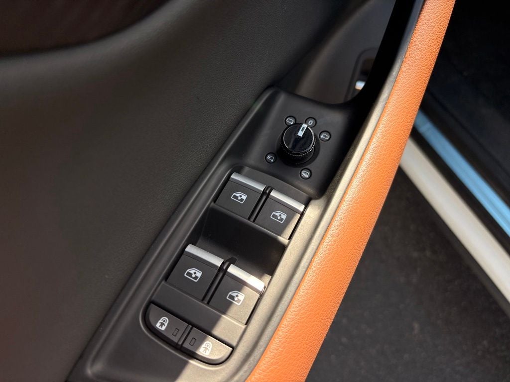 2022 Audi Q8 55 Premium quattro