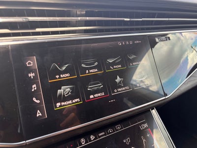 2022 Audi Q8 55 Premium quattro