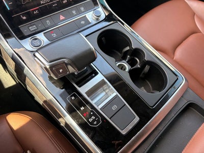 2022 Audi Q8 55 Premium quattro