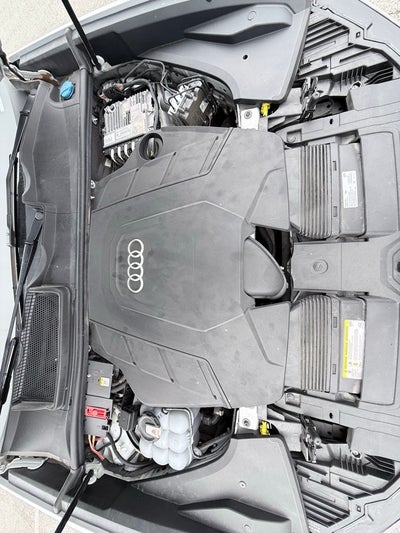 2020 Audi Q8 55 Premium Plus quattro