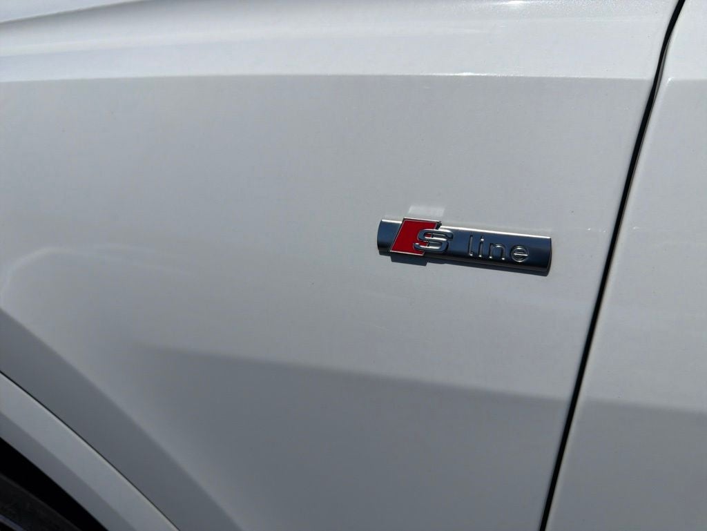 2020 Audi Q8 55 Prestige quattro