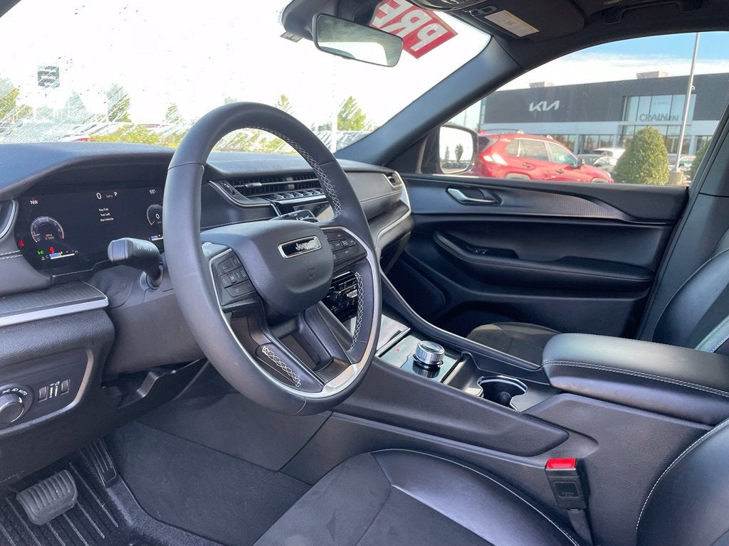 2025 Jeep Grand Cherokee L Altitude X