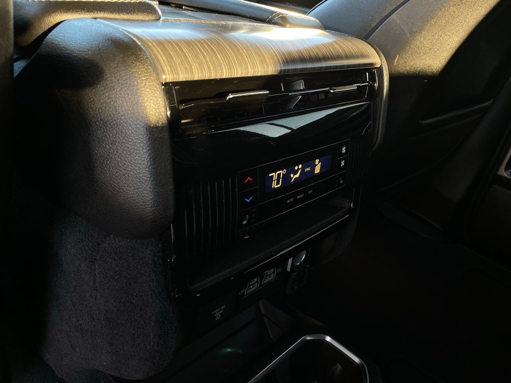 2024 Jeep Wagoneer Series III