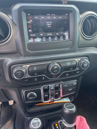 2020 Jeep Gladiator Sport