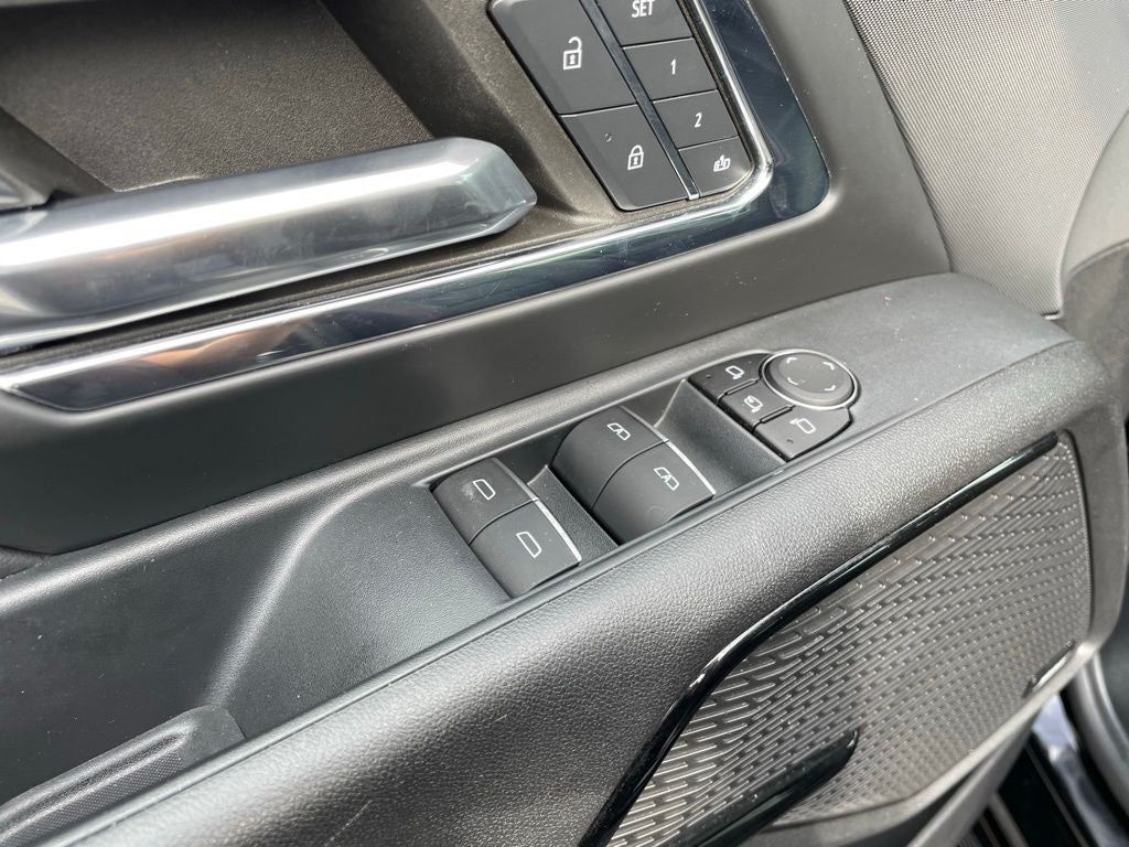 2024 Chevrolet Silverado EV RST