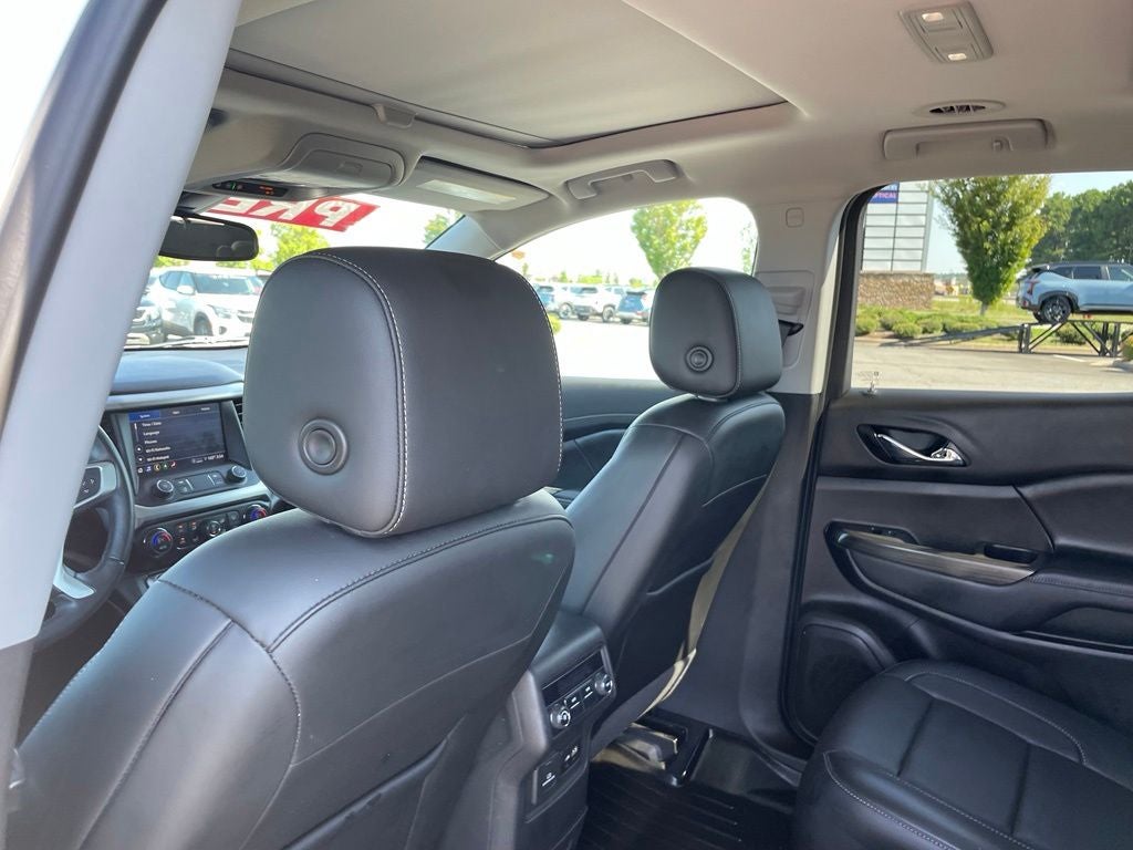 2021 GMC Acadia SLT