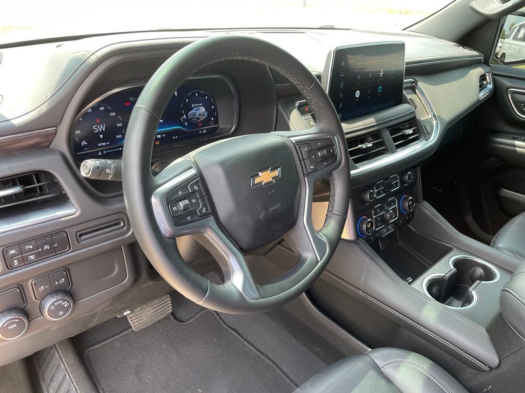 2024 Chevrolet Suburban LT