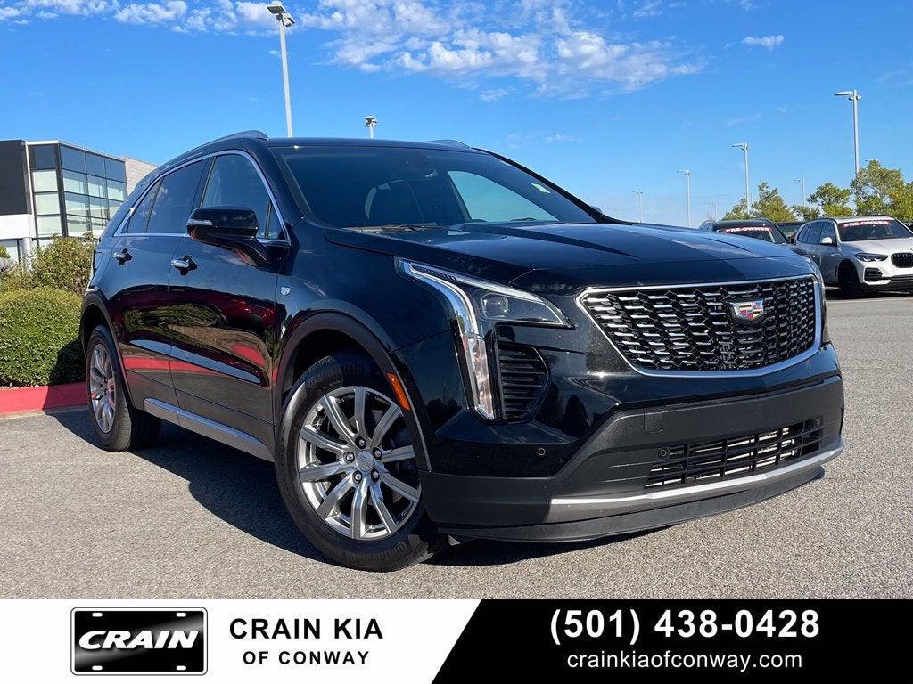 2023 Cadillac XT4 Premium Luxury