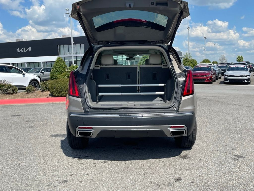 2022 Cadillac XT5 Premium Luxury