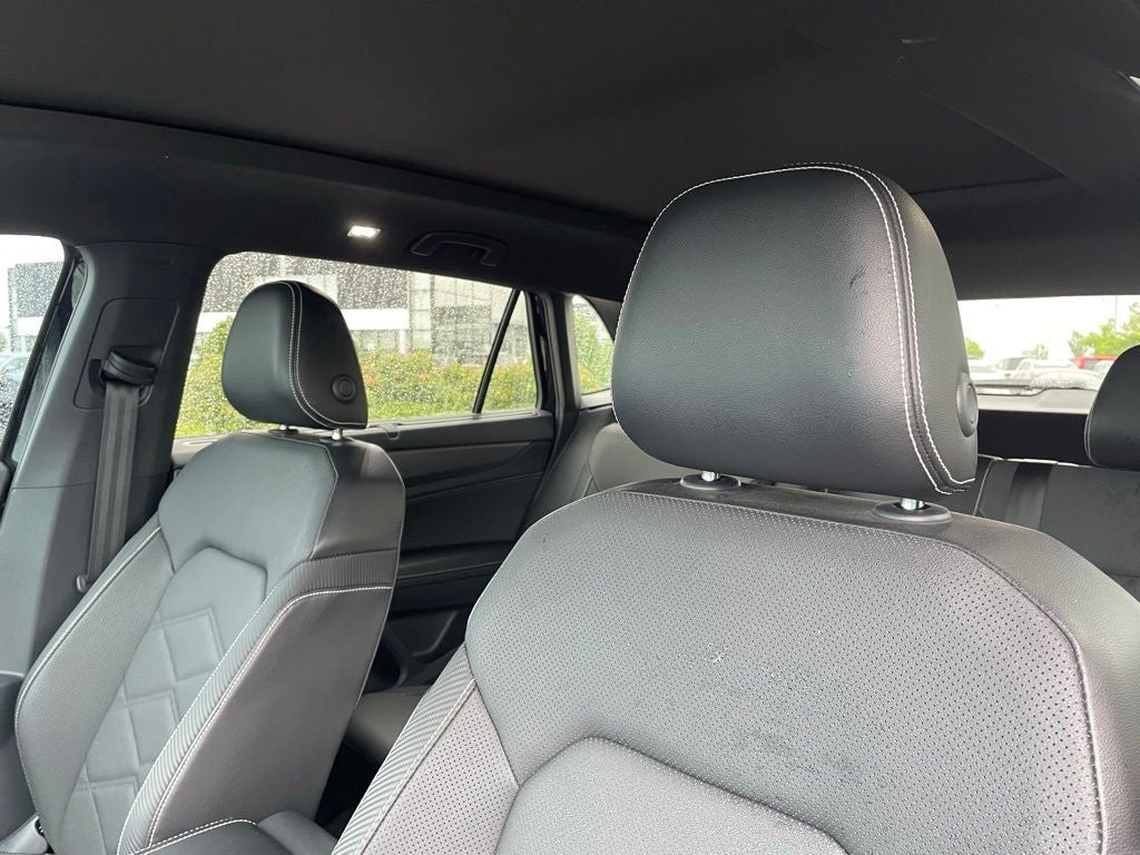 2024 Volkswagen Atlas Cross Sport 2.0T SE w/Technology