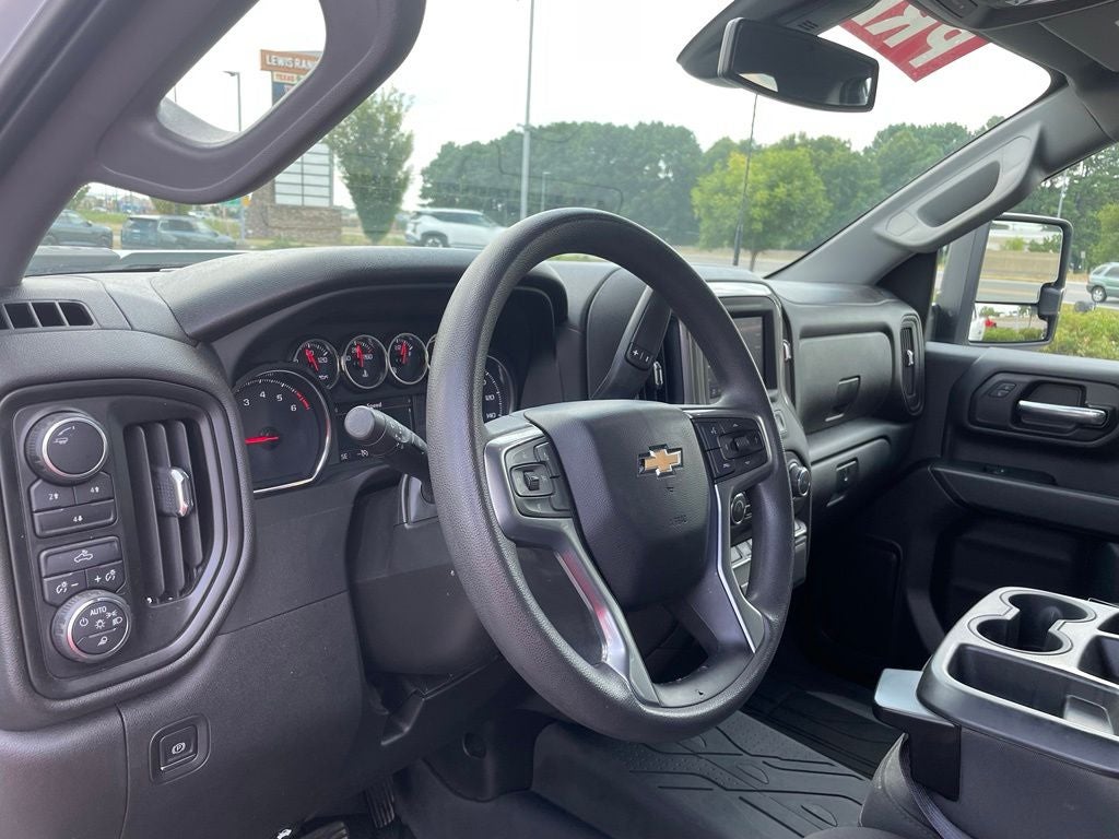 2023 Chevrolet Silverado 2500HD Custom