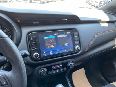 2024 Nissan Kicks SR