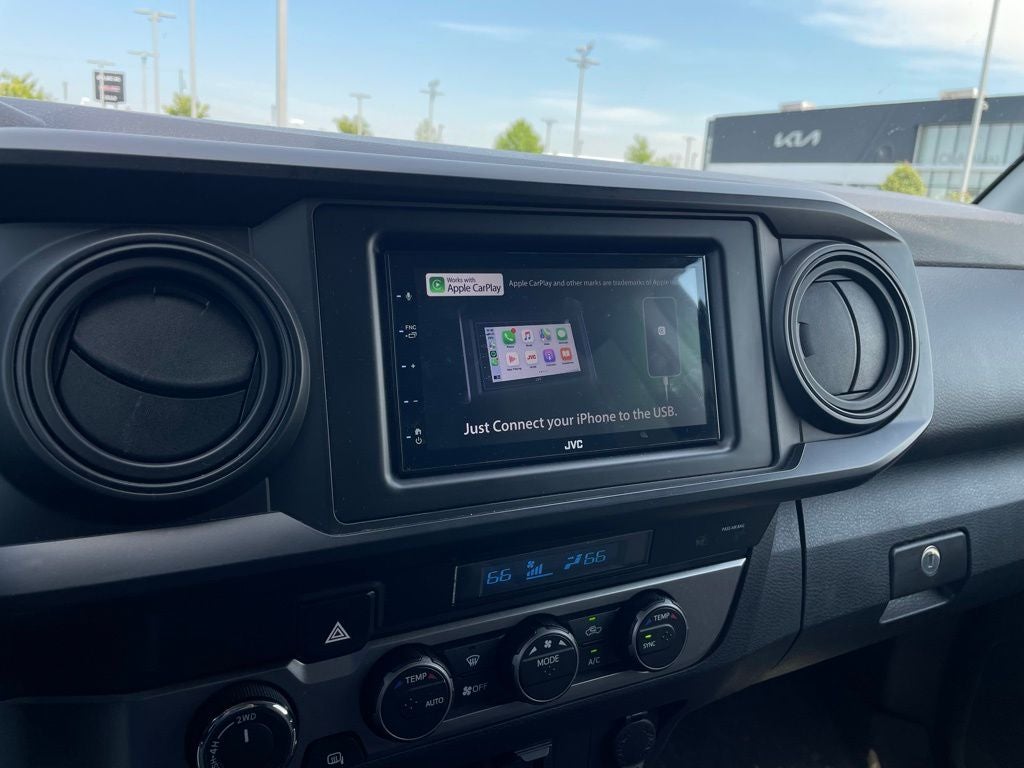 2022 Toyota Tacoma SR V6