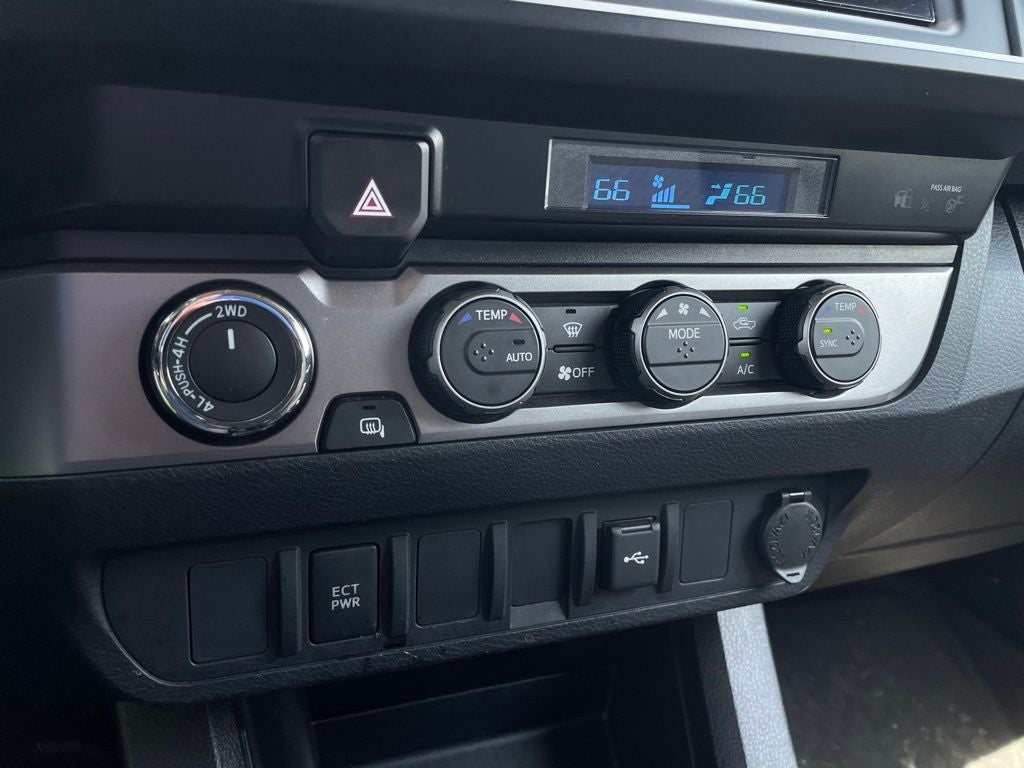 2022 Toyota Tacoma SR V6