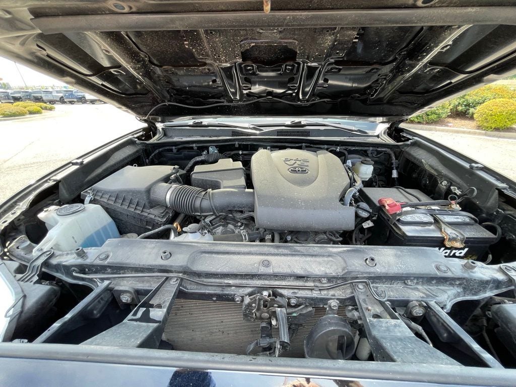 2022 Toyota Tacoma SR V6