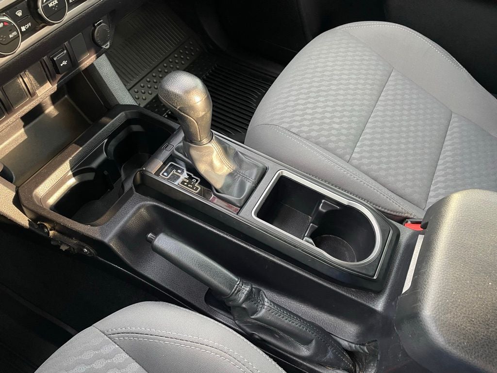 2023 Toyota Tacoma SR V6