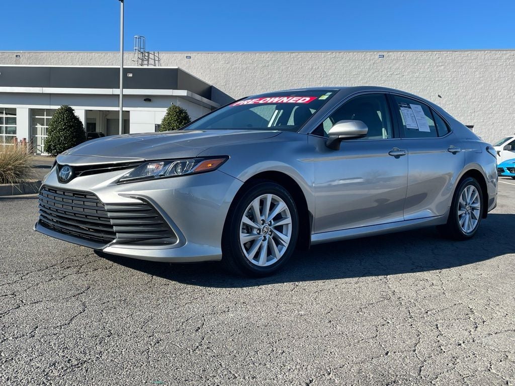 2024 Toyota Camry LE