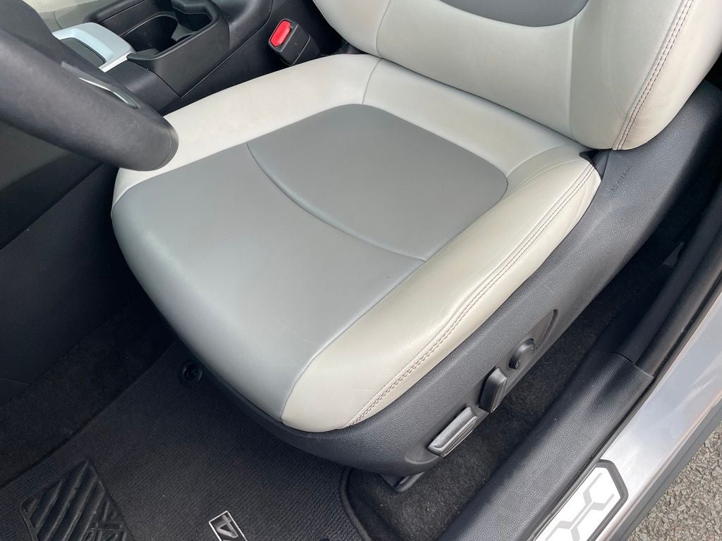 2021 Toyota RAV4 Hybrid XLE Premium