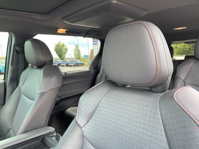 2022 Toyota Sienna XSE 7 Passenger