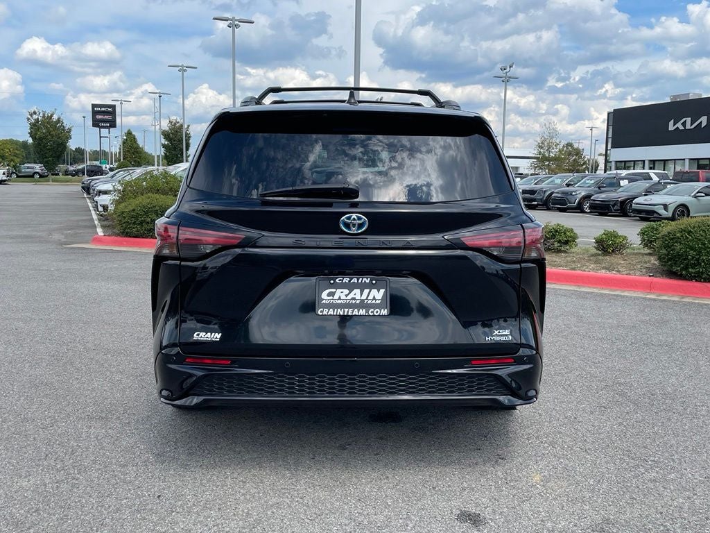 2022 Toyota Sienna XSE 7 Passenger