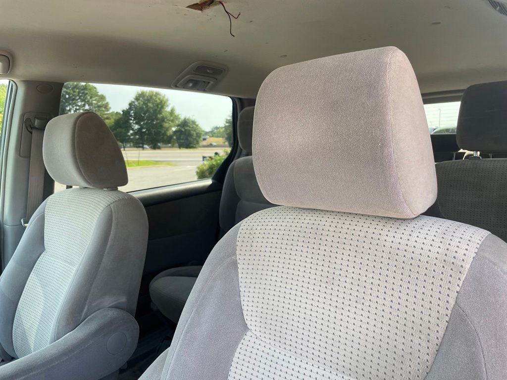 2009 Toyota Sienna LE