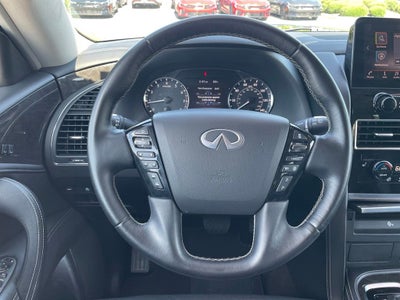 2024 INFINITI QX80 LUXE