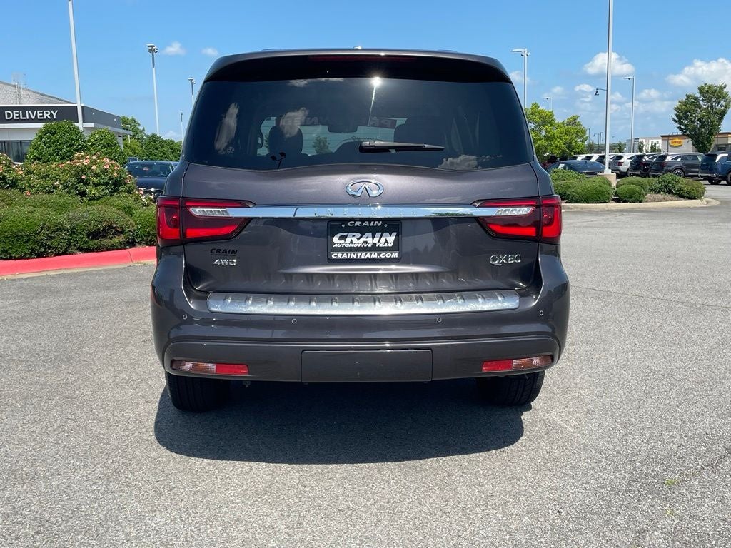 2024 INFINITI QX80 LUXE
