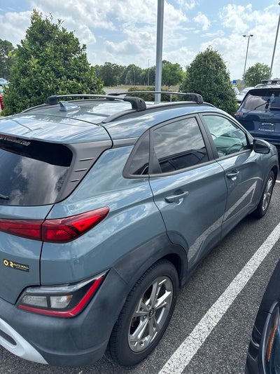 2022 Hyundai KONA SEL