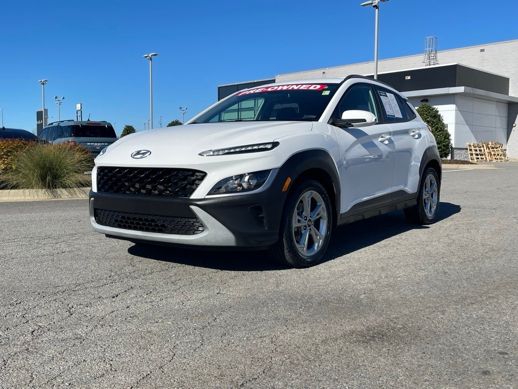 2022 Hyundai KONA SEL