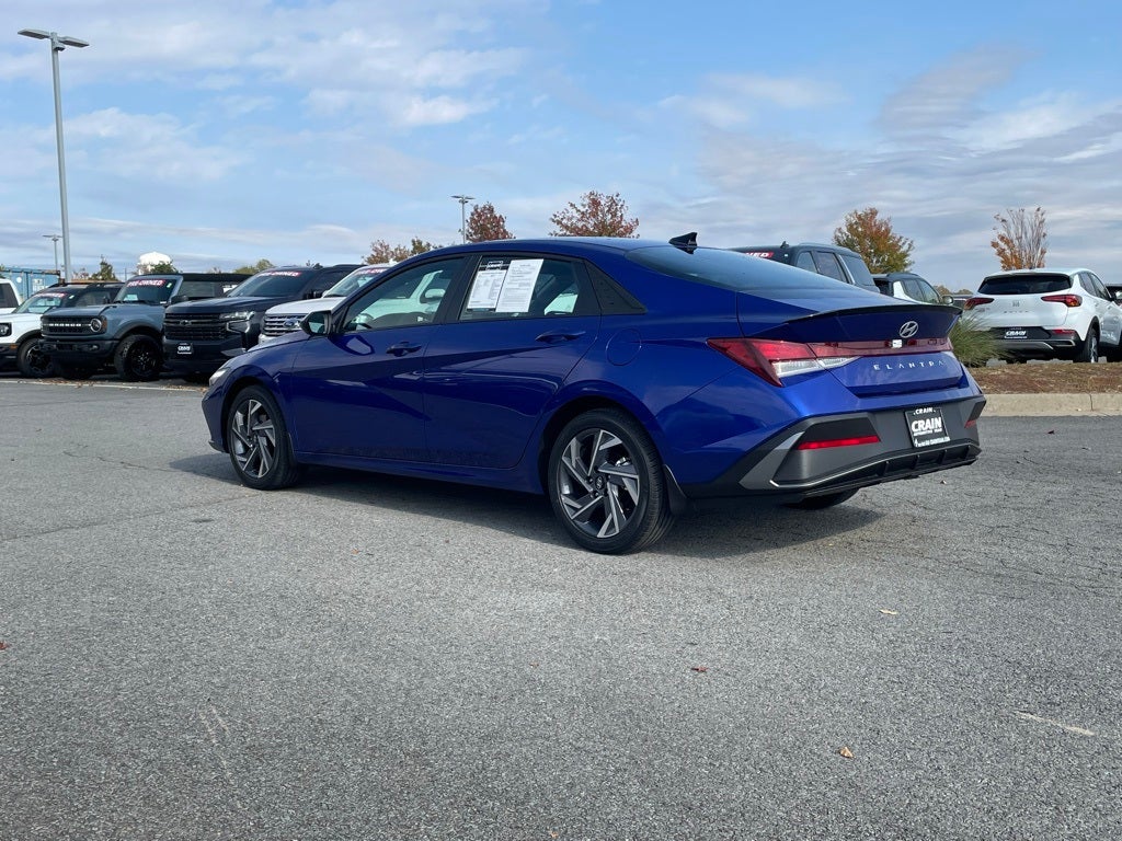 2025 Hyundai ELANTRA SEL Sport