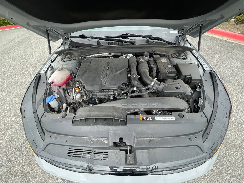 2025 Kia K5 GT