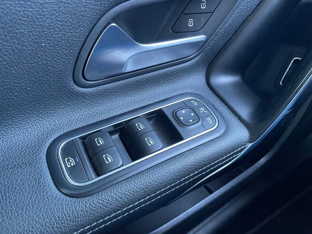 2022 Mercedes-Benz A-Class A 220 4MATIC®