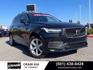 2022 Volvo XC90 T5 Momentum