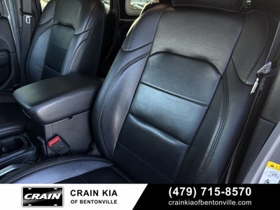 2019 Jeep Wrangler Unlimited Sahara Altitude - 4WD