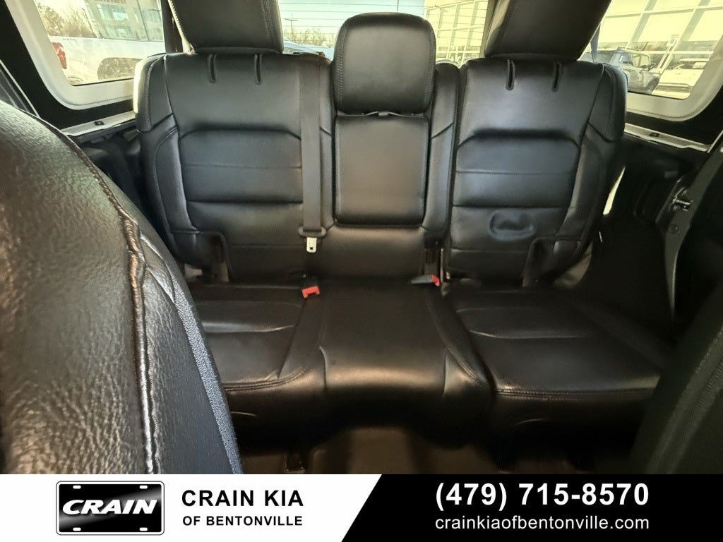 2019 Jeep Wrangler Unlimited Sahara Altitude - 4WD