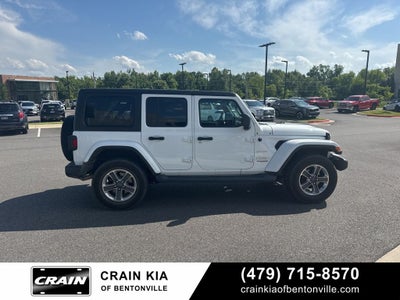2018 Jeep Wrangler Unlimited Sahara - 4WD / CLEAN CARFAX / ONE OWNER