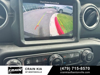 2018 Jeep Wrangler Unlimited Sahara - 4WD / SKY ONE TOUCH