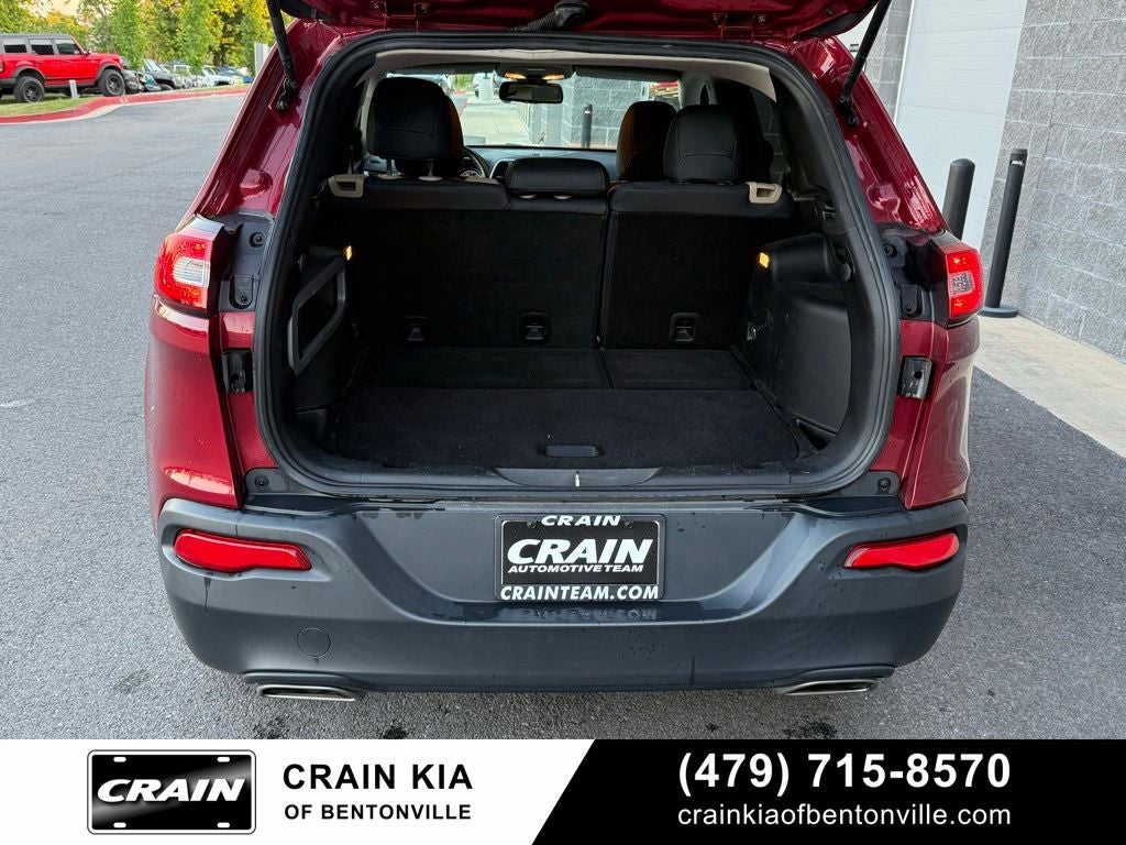 2016 Jeep Cherokee Latitude - CLEAN CARFAX