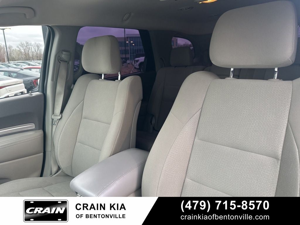 2013 Dodge Durango SXT - CLEAN CARFAX / 3RD ROW / VERY CLEAN!