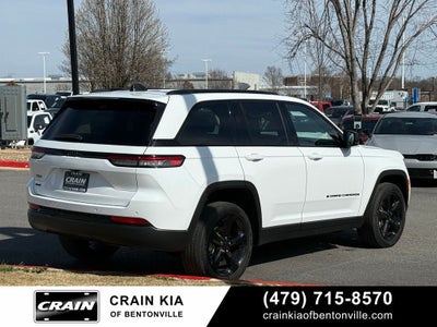 2023 Jeep Grand Cherokee Altitude - 4WD / CARFAX ONE OWNER