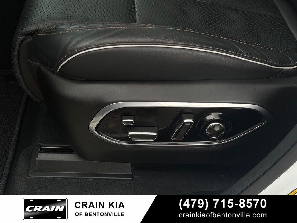 2025 Jeep Grand Cherokee L Summit - 4WD / PANORAMIC SUNROOF