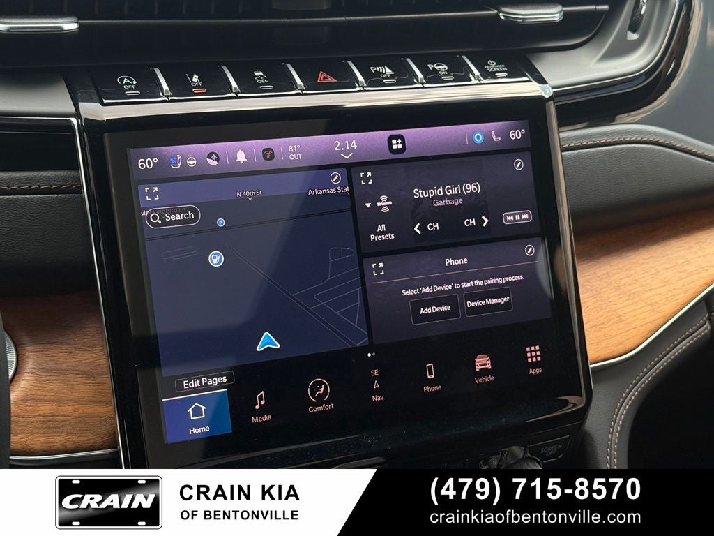 2025 Jeep Grand Cherokee L Summit - 4WD / PANORAMIC SUNROOF