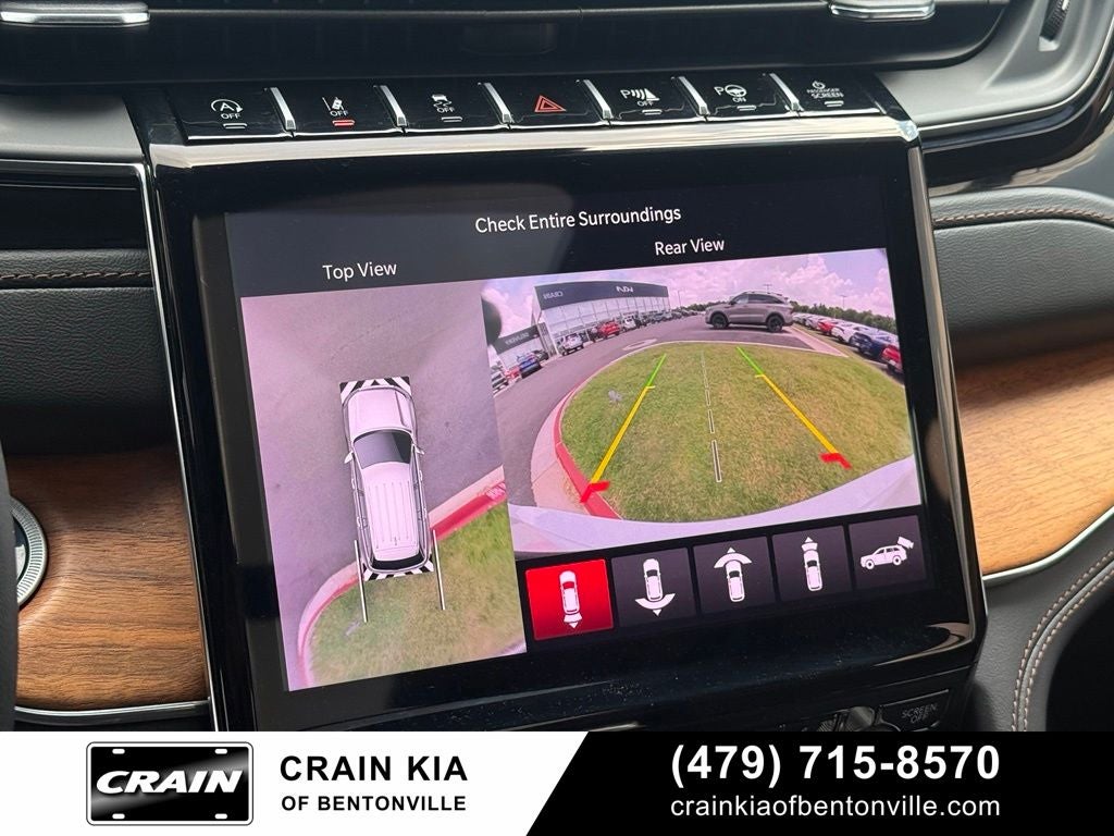 2025 Jeep Grand Cherokee L Summit - 4WD / PANORAMIC SUNROOF
