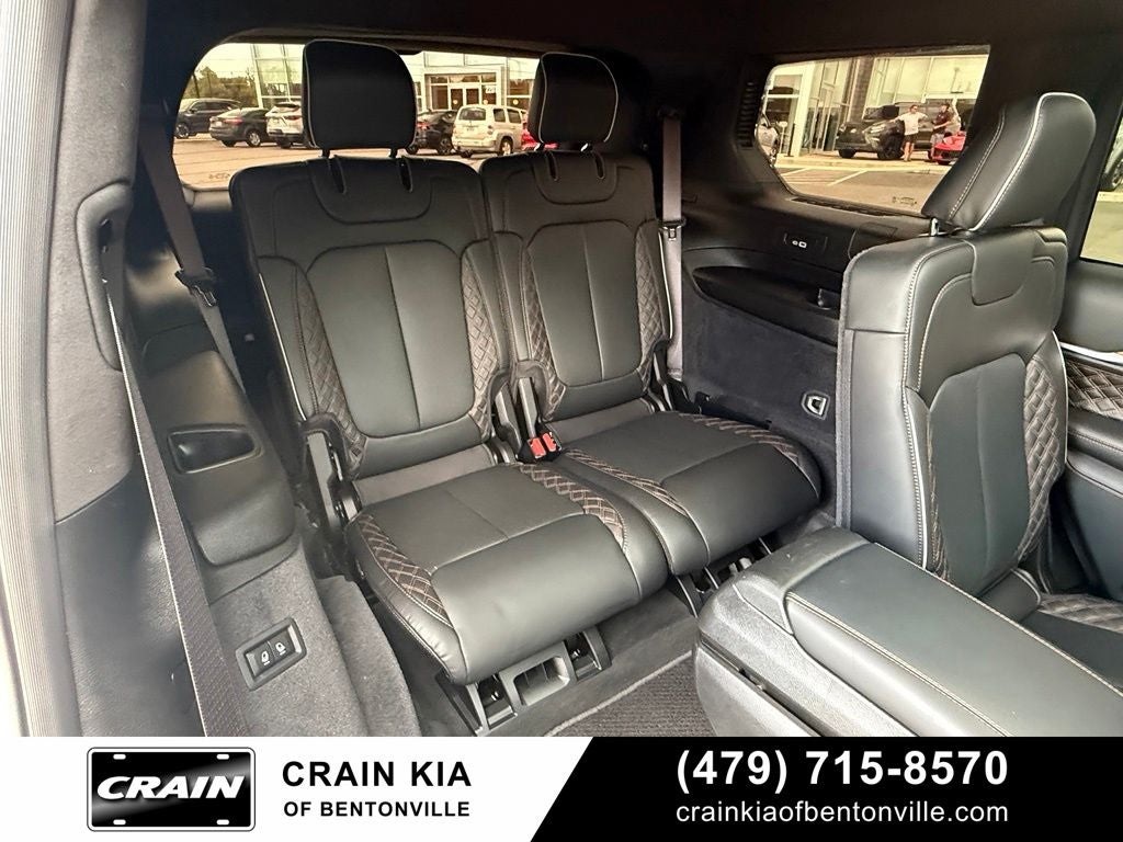 2025 Jeep Grand Cherokee L Summit - 4WD / PANORAMIC SUNROOF