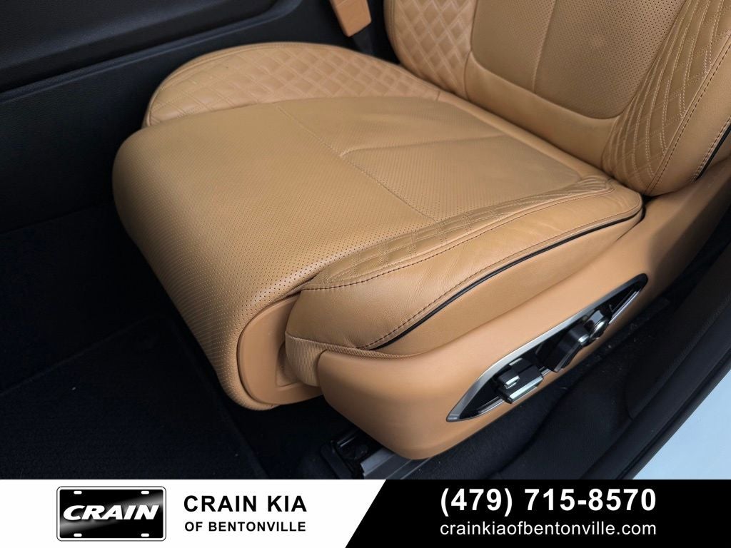 2025 Jeep Grand Cherokee L Summit - 4WD / PANORAMIC SUNROOF / CLEAN CARFAX