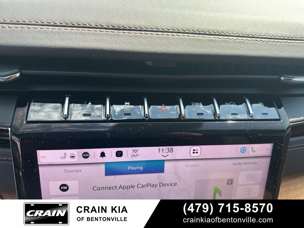 2023 Jeep Grand Cherokee L Summit - 4WD / PANORAMIC SUNROOF / ONE OWNER