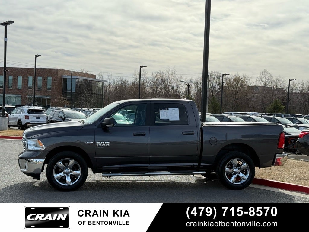 2019 RAM 1500 Classic Big Horn - 4WD / CLEAN CARFAX