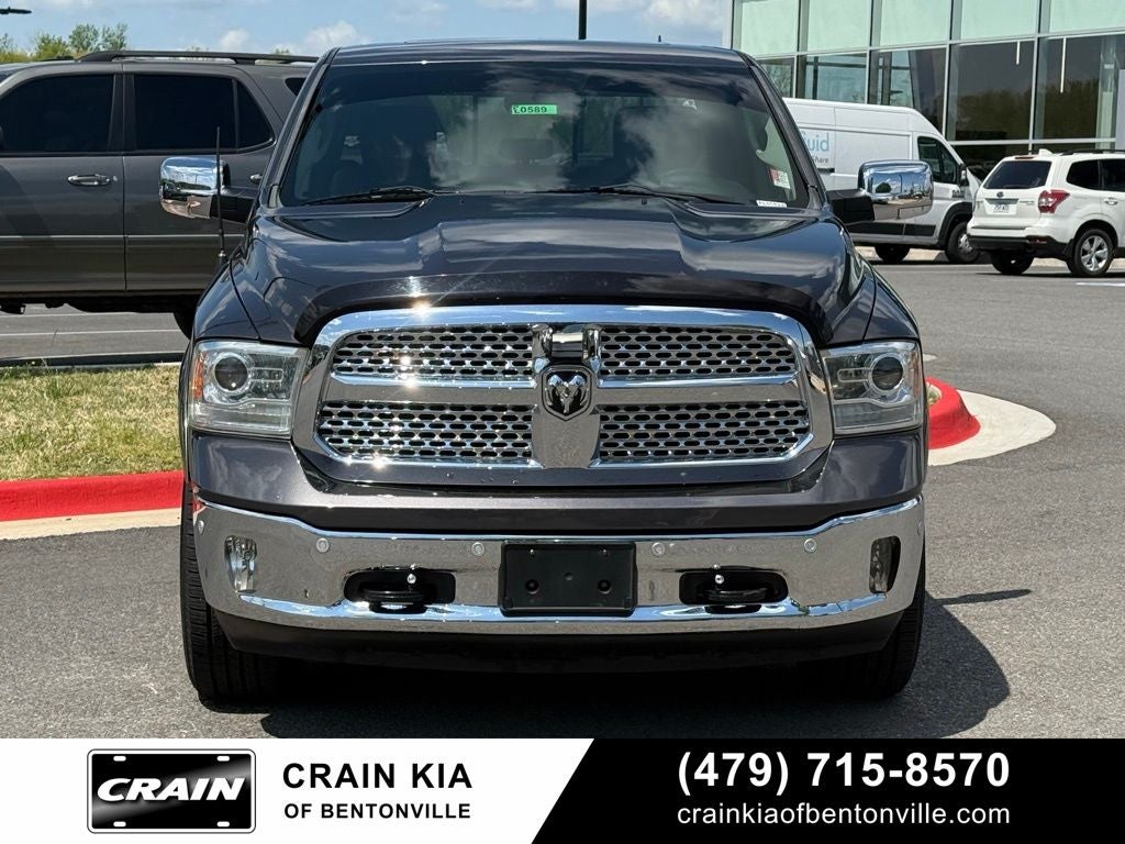 2015 RAM 1500 Laramie - 4WD / SUNROOF