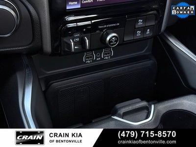 2025 RAM 1500 Big Horn/Lone Star - 4WD / PANORAMIC SUNROOF / ONE OWNER